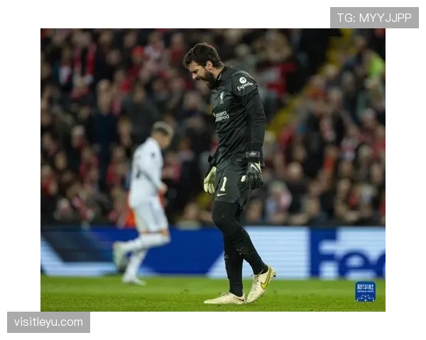 巴尔科拉与维尼修斯：边锋战术定位差异如何影响爆点能力发挥？